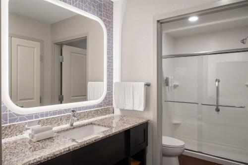 Homewood Suites by Hilton Columbus/Polaris - image 11