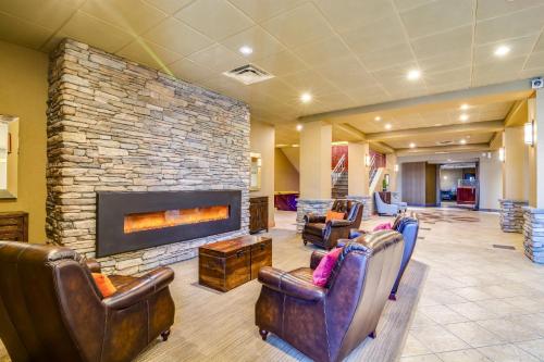 . Quality Hotel & Conference Centre Peace River