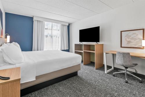 Wingate by Wyndham Mechanicsburg - image 2