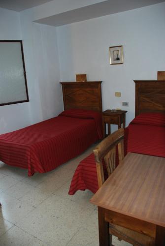 Pensión Versalles - image 11