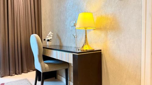 LUX 1BR 5 Min Walk Dubai Mall - DAMAC Upper Crest, Dubai (Foto 8)