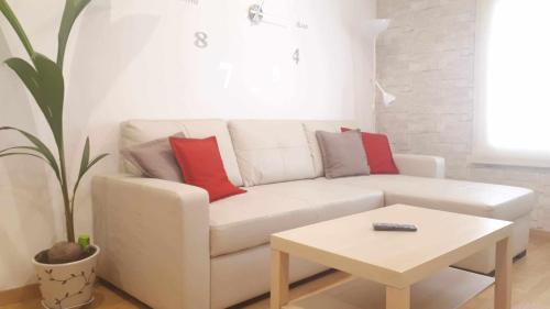 Laura House - The Style Airport BCN in Viladecans