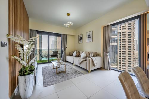 Act One Luxury 2BR Front-Row Burj & Fountain Views, Dubaj (fotografie 3)