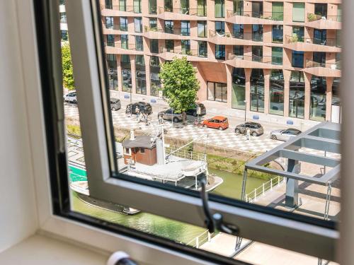ibis Rotterdam City Centre - image 3