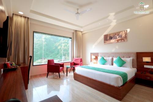 The Forest Hill Hotel - Raiwala