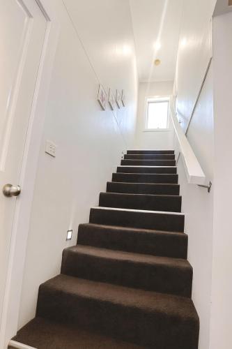 Private room with pool and ensuite in 坎貝爾