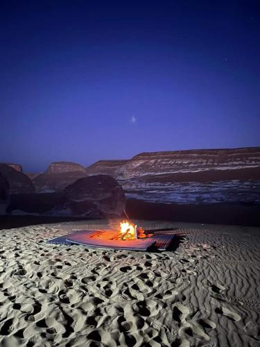 White desert safari in Egypt in Bawiti