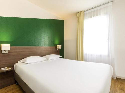 1 twin bed