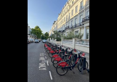 Stylish Central London Studio Perfect for Tourists & Business, Londyn (zdjęcie 10)