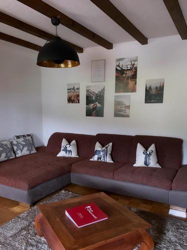 2 bedrooms, 4 beds