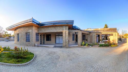 ทัศนียภาพภายนอกโรงแรม, Olivoak Villa in ฮาราเร