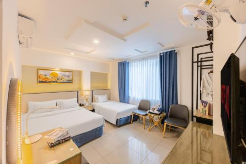 A25 Hotel - 14 Lương Hữu Khánh