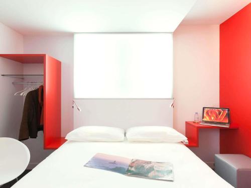 ibis Styles Vannes Gare Centre - image 2