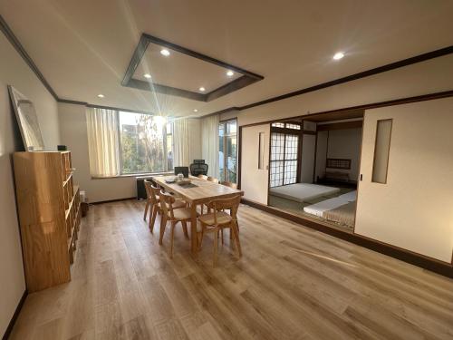 Teine blue house