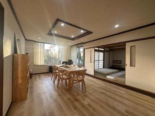 Teine blue house手稻藍房子
