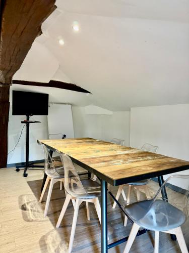 Studio 4 - Cinema Sport Parking - DABNB in Limoges