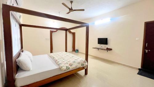 Athiratha Living in Malpe