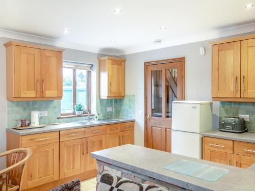 Viesnīcas āriene, Walnut Cottage - Uk45579 in Saleby