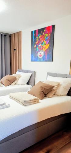 GADD Ferienwohnung # 002 Glück an der Donau # Best Elegant Suite 24#7 Check in