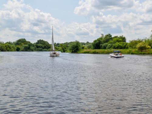 Waterside, Wroxham (zdjęcie 10)