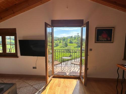 Apkārtne, Casa La Alegría (Casa La Alegria) in Hoznajo