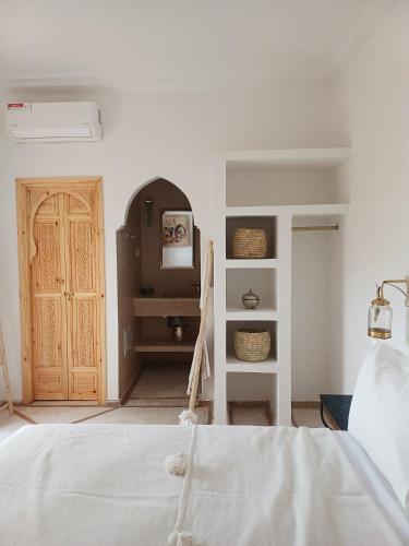 Riad DabaKech - image 7