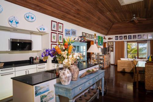 ANTIGUA RESIDENCE - 1102 - Beach Cottage in Freetown