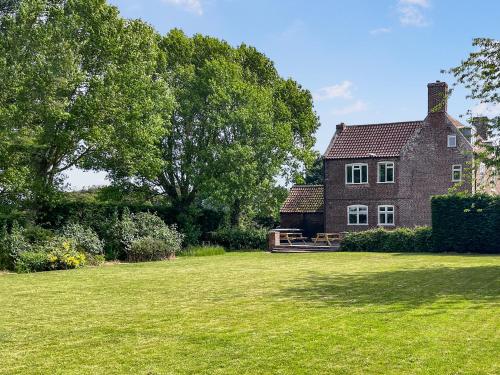 Buitenkant, Crawfords Farm in Wyberton