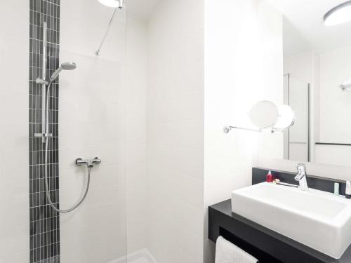 ibis Styles Hotel Brussels Centre Stéphanie, Брюссель (фото 8)
