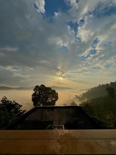 4sky near Pong Dued Geyser