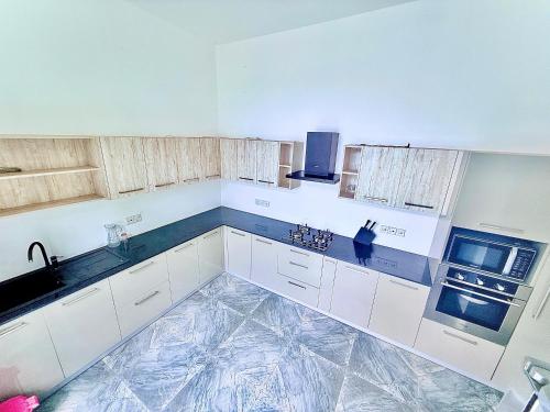 مطبخ, Alex's Place in جا-إيلا