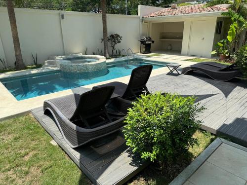 Beachside 1st Floor Condo Near Flamingo & Conchal in Potrero