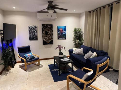 Beachside 1st Floor Condo Near Flamingo & Conchal in Potrero