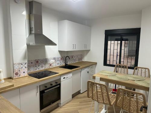 Cruz Conde Guiris Home, Córdoba (fotografie 8)
