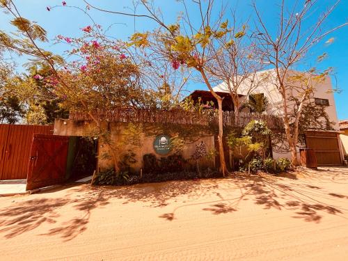 Villa Valencia in เจริโคโคร่า