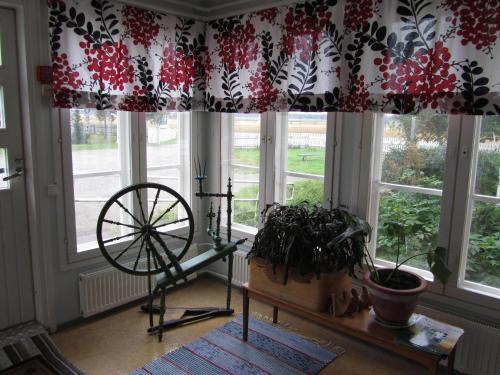 Opintola Bed & Breakfast - image 8