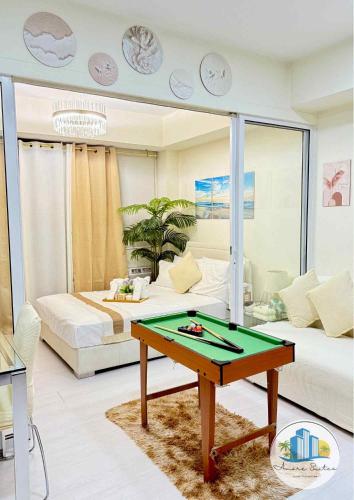 Azure residences by Amóre Suites, Manila
