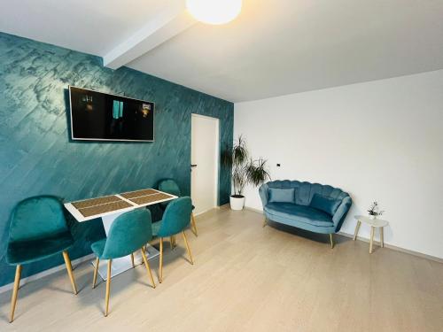 Antonia home
