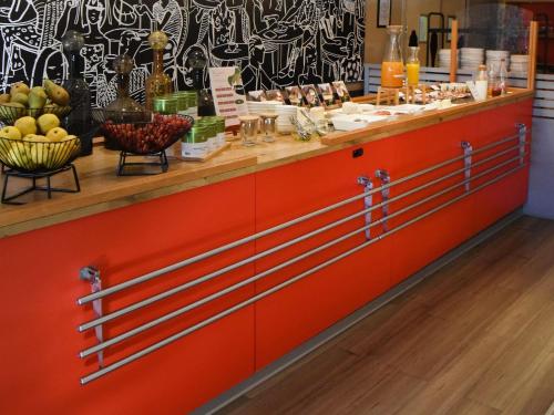 Ételek és italok, hotelF1 Laval in Laval