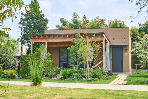 THE FARM Slow Mountain Narita