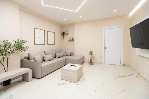 Modern 2BR at New Bazaar - Central Tirana, Tirana (photo 4)