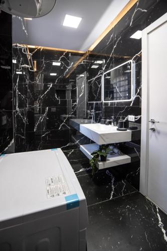 Modern 2BR at New Bazaar - Central Tirana, Tirana (photo 5)