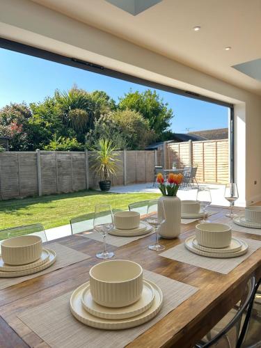 The Crescent Villa Lancing, Lancing