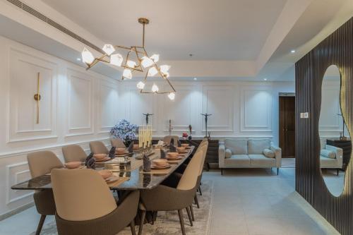 83rd Floor Luxurious Penthouse Full Sea View 6 BHK, Dubaj (fotografie 2)