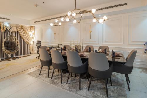 83rd Floor Luxurious Penthouse Full Sea View 6 BHK, Dubaj (fotografie 6)