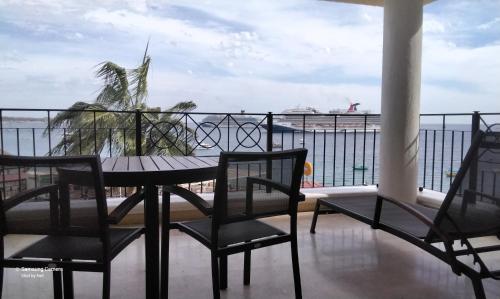 King suite with balcony & hot tub in Cabo San Lucas, Mexico