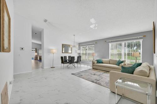 Bailey Beautiful 4 BR Home 20 Minutes to Disney - 편의 시설/서비스