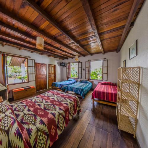 La Petite Auberge by null