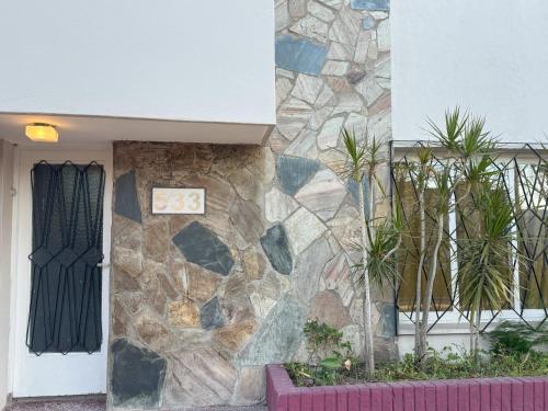 3 bedrooms, 6 beds