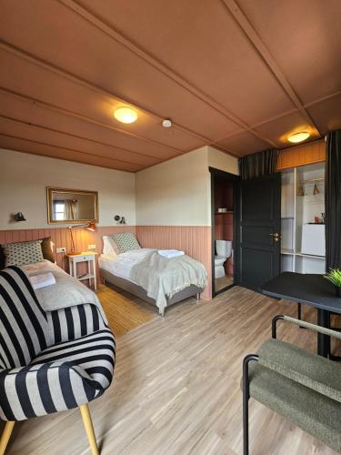 Riverfront Lodge Hella